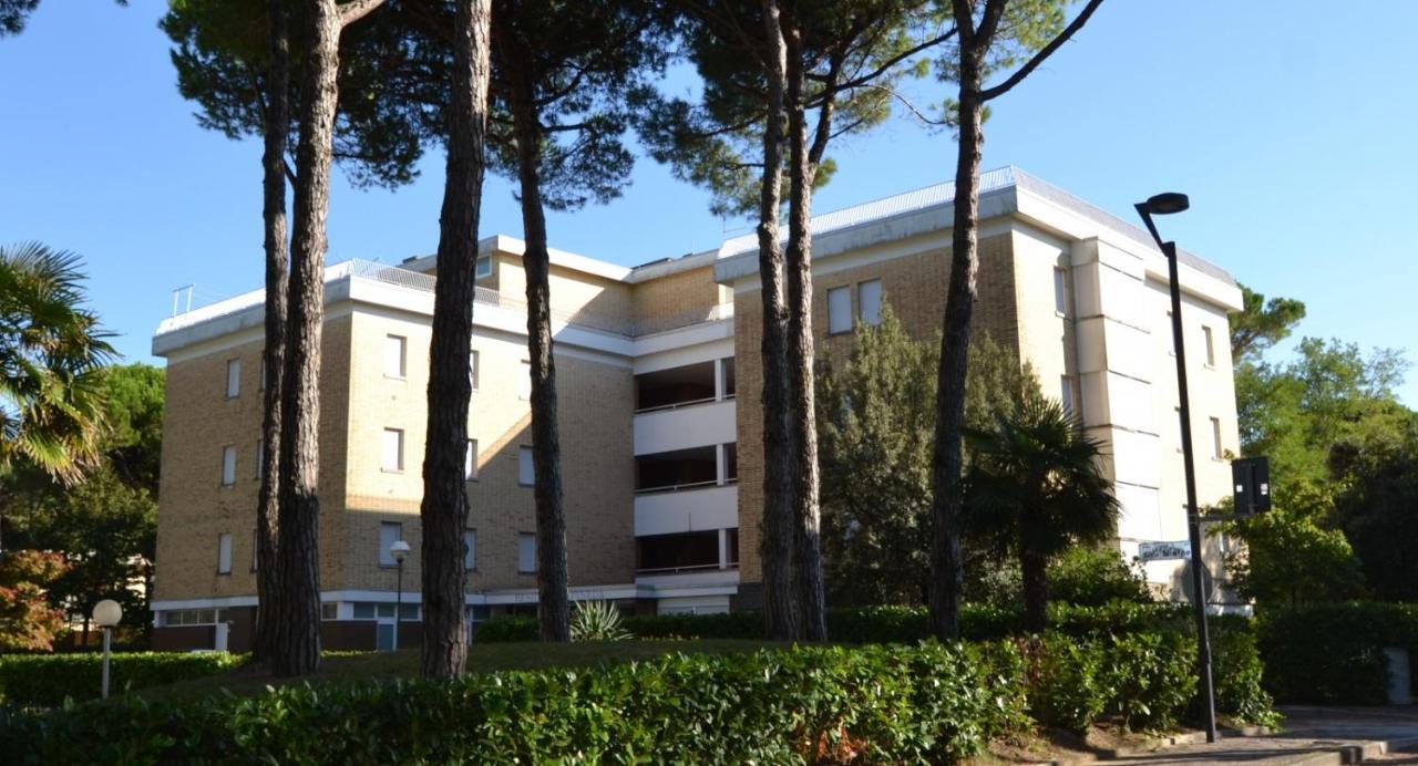 Residence Pineda Μπιμπιόνε Εξωτερικό φωτογραφία